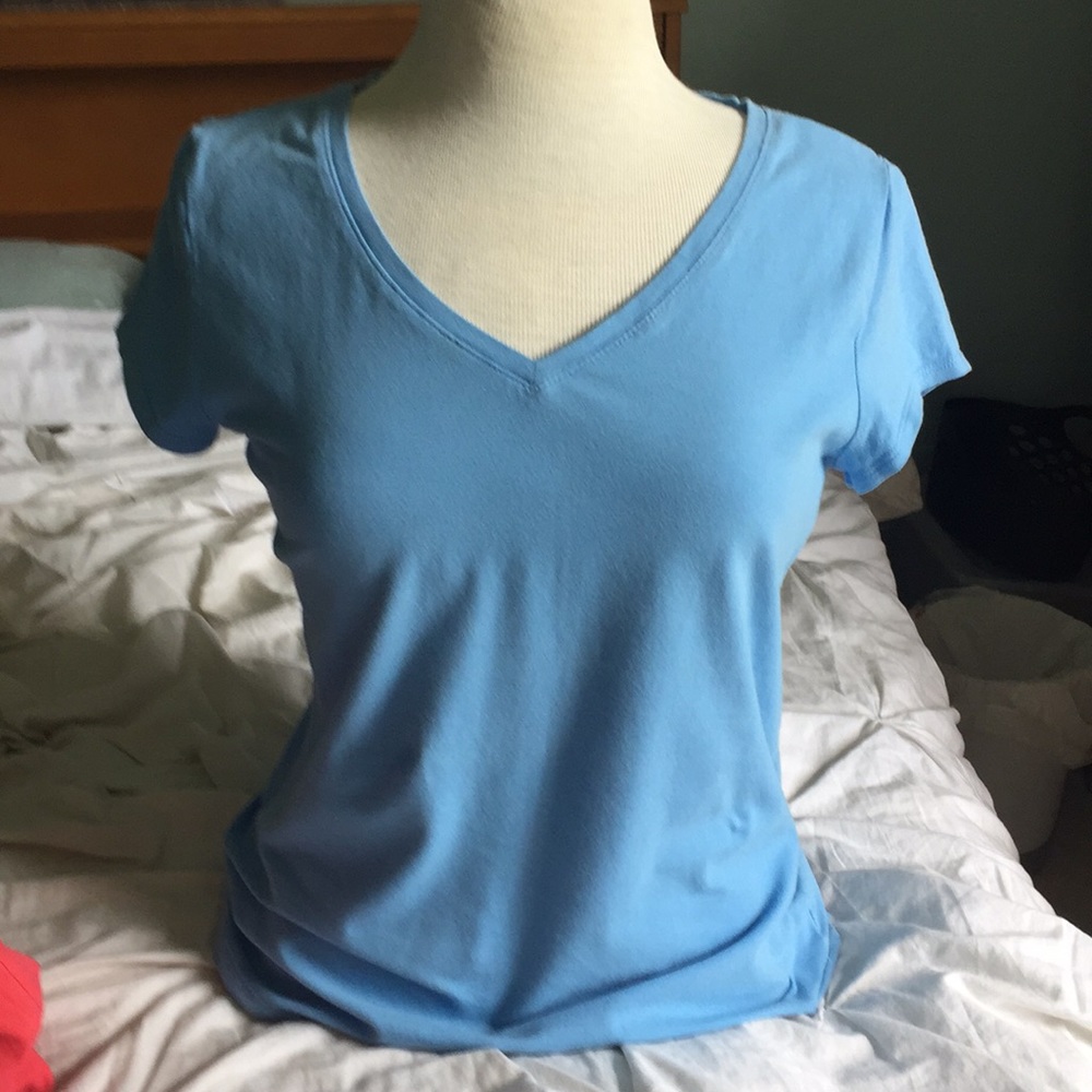 L.A. BLUES V-NECK